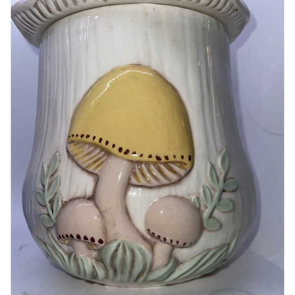 Arnels Mushroom Ceramic 11 Inch Cookie Jar / Canister Tan Mushroom Cap - Picture 5 of 15